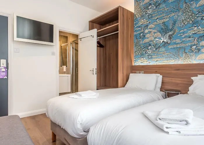 Queens Drive Hotel At Finsbury Park Londres
